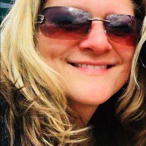 Meet your Posher, Jodi